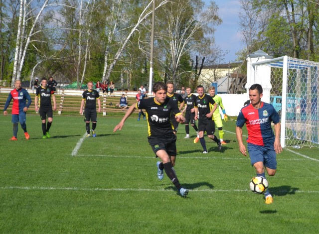 1607 старт 2 кола