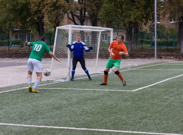 1703 футбол 8х8