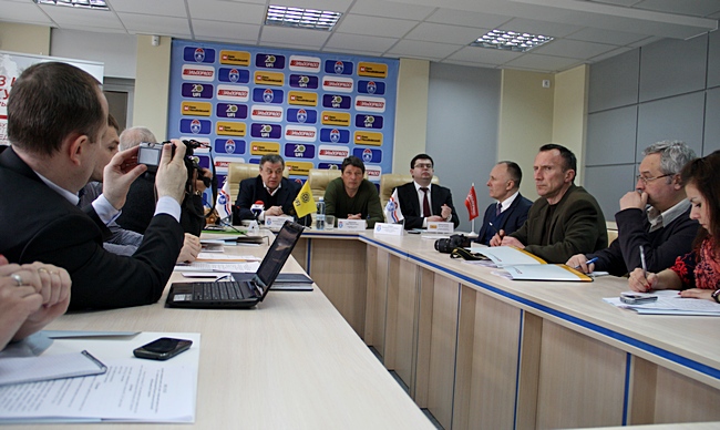 2014slavutichpredstavlennaIMG 3104