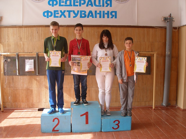 P3250144444410 3