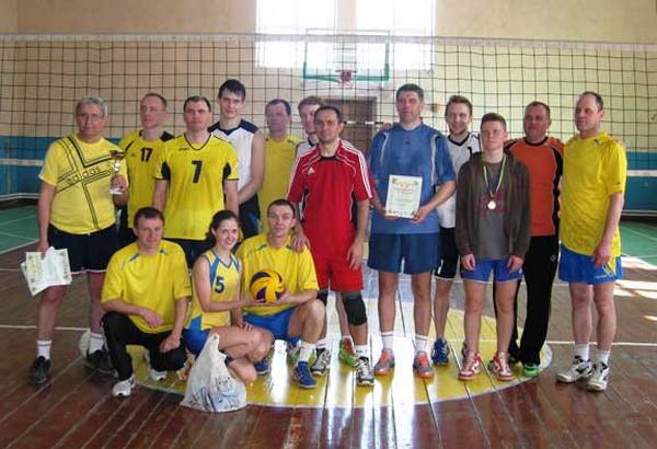 160415 1429077672 turnir-voleybol-11-kvitnya