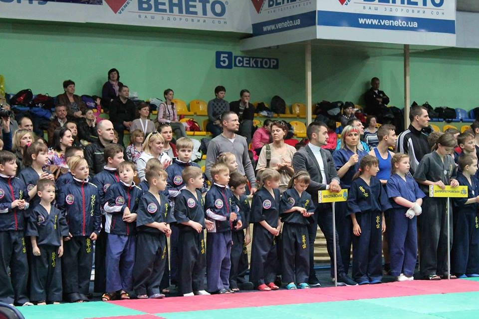 40516 1462344378 golov