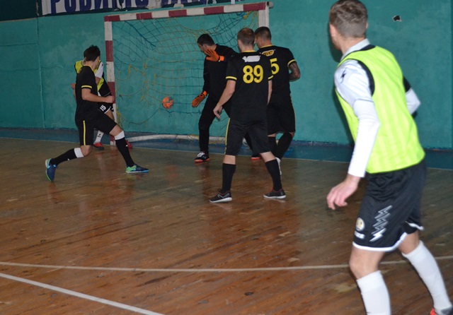 12-DSC 0430
