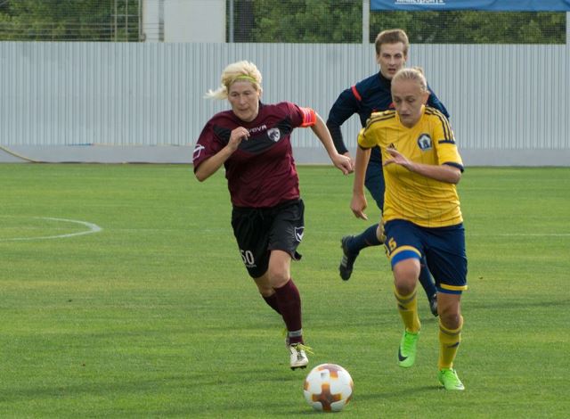 26.09 жіночий футбол