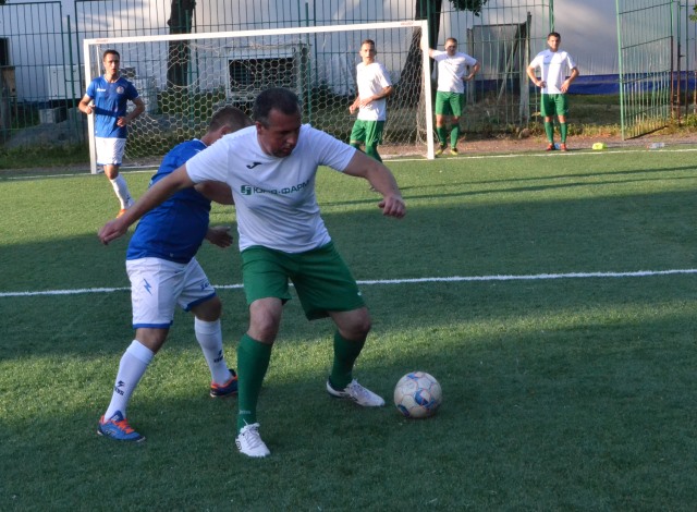 2 DSC 0657