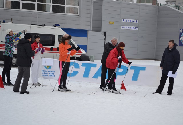 DSC 045454121 5