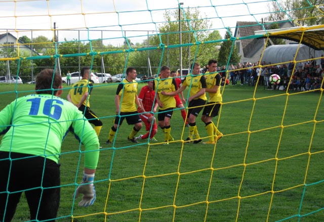 bazis cup 004