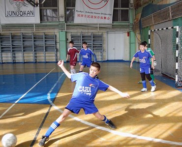 3434335454566576768footsal_kinder_1