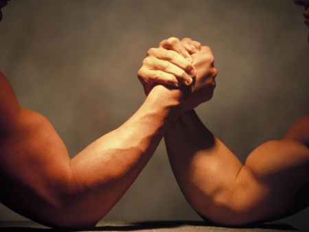 armrestling6456w465yhfhxftydrt1