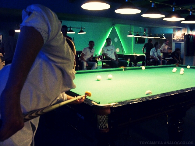 bilard13.jpg_effected