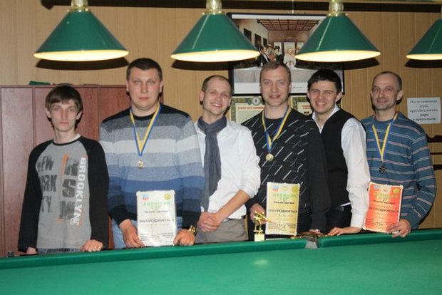 bilard_berezen_2013_T69jaacHZs0_2
