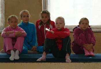 divchata_gimnastuka_003499000