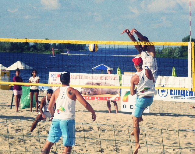 volley0.jpg_effected