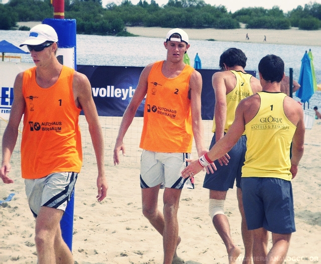 volley2.jpg_effected