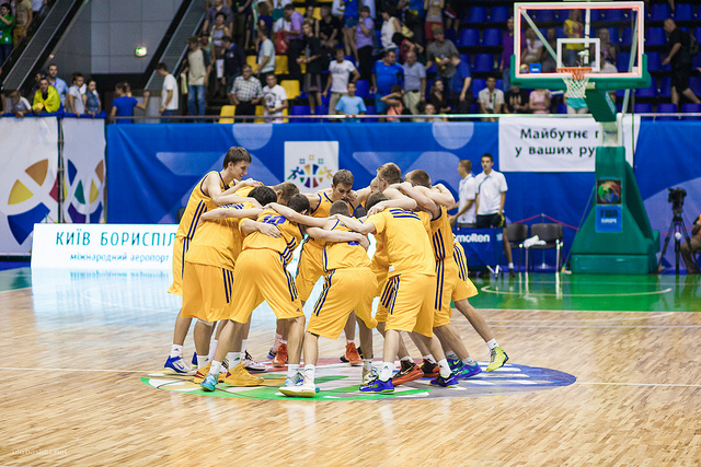 zbirnuku povernena2013 .9508196693 9d5c1fc474 z